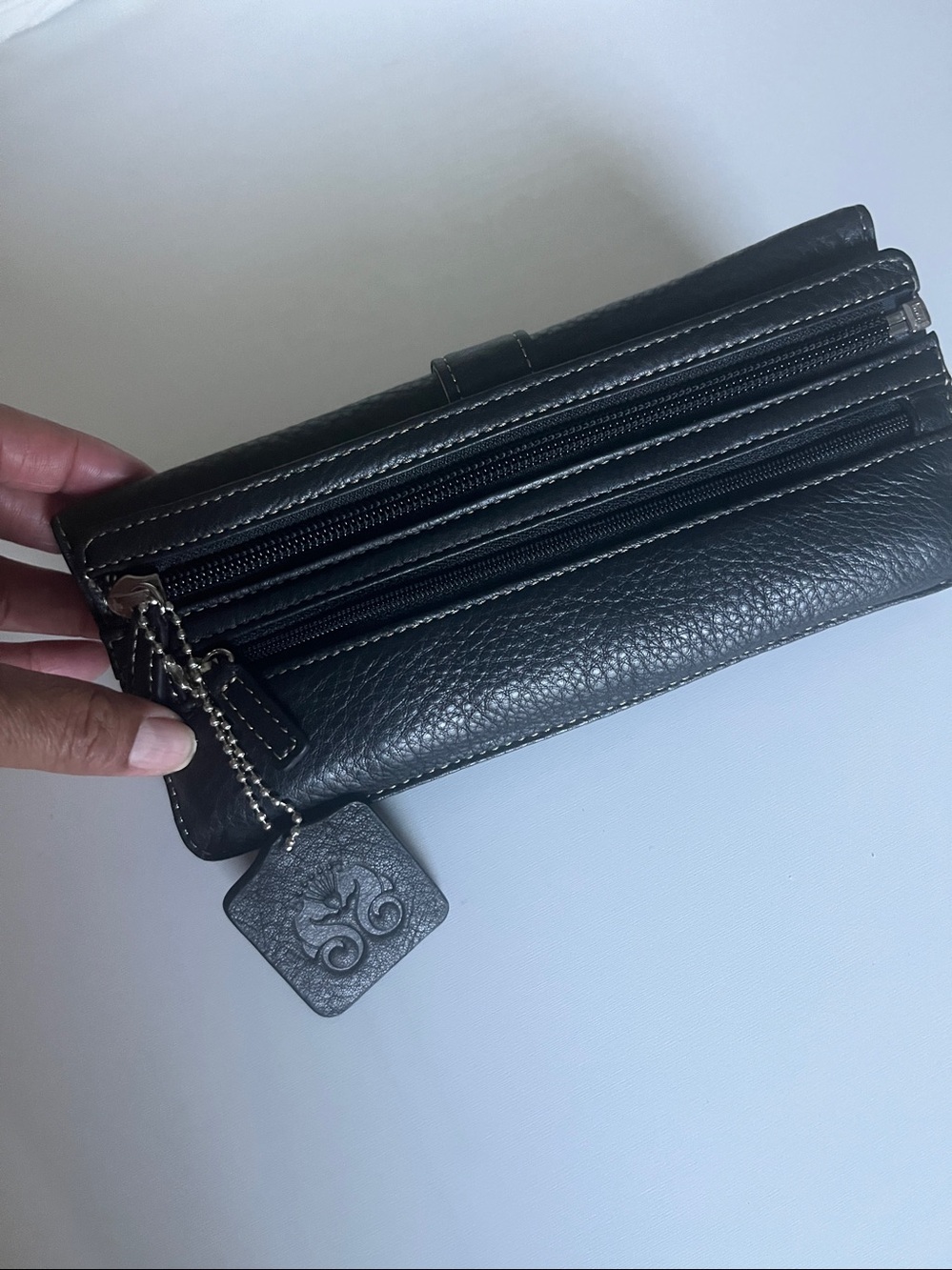 Levenger Black Leather Roll-Up Jewelry carry Case